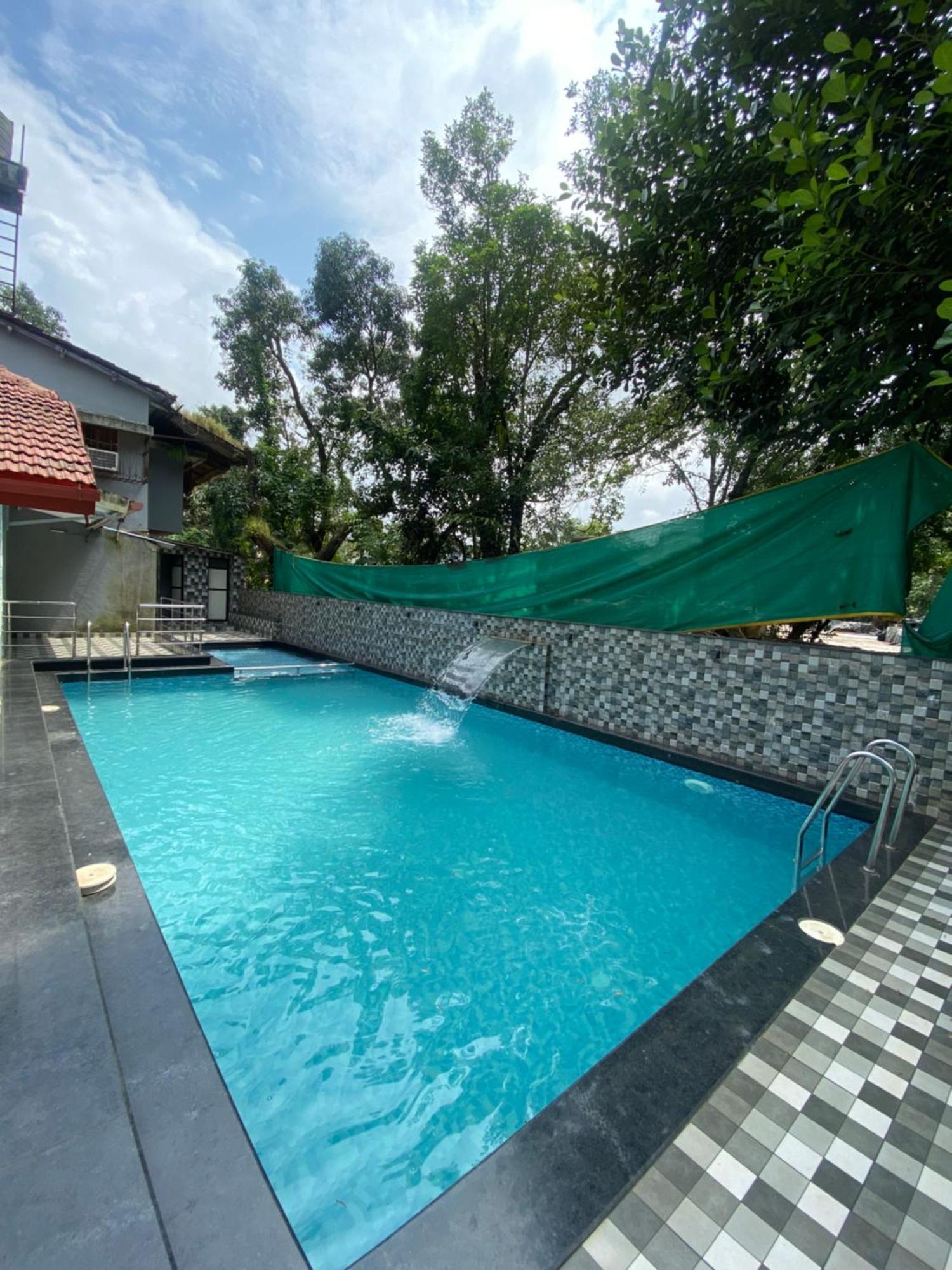 Jewel Resort Lonavala Exteriör bild