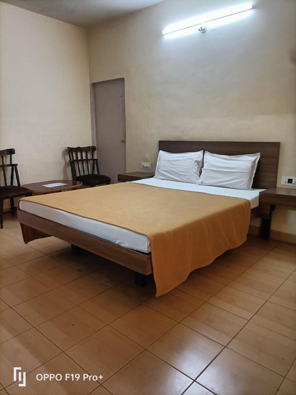 Jewel Resort Lonavala Exteriör bild